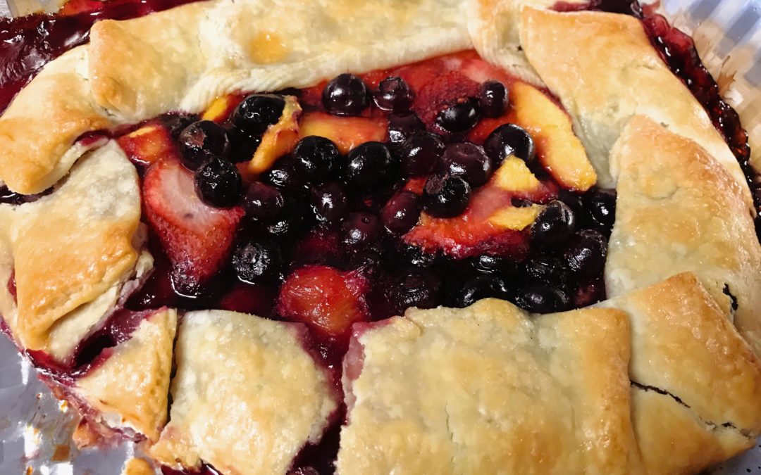 Grilled Peach Berry Pie
